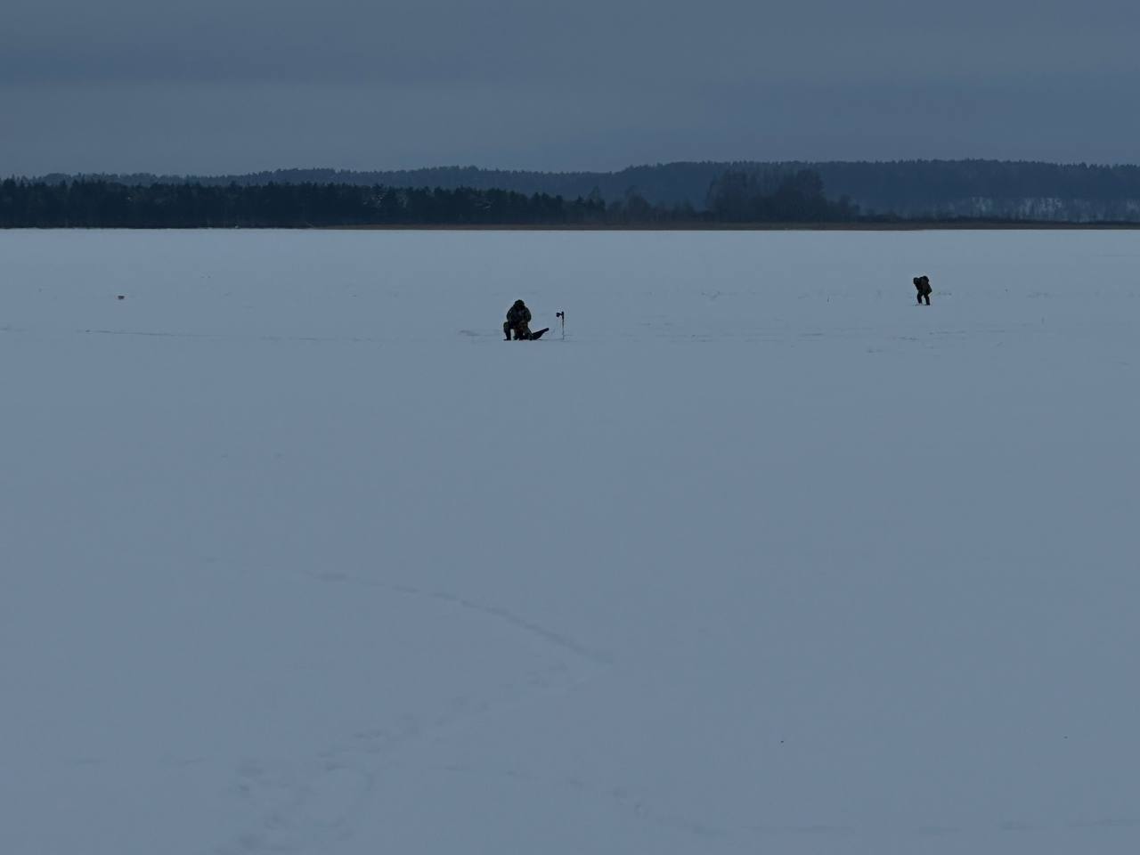 ostorozhno-kovarnyy-lyed-spasateli-i-osvod-napominayut-o-bezopasnosti-na-vodoyemakh_3