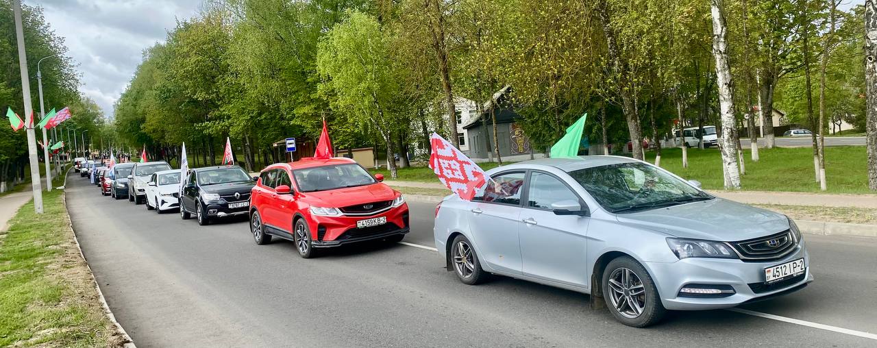 В Бешенковичском районе прошел автопробег «Дорогой Победы!»