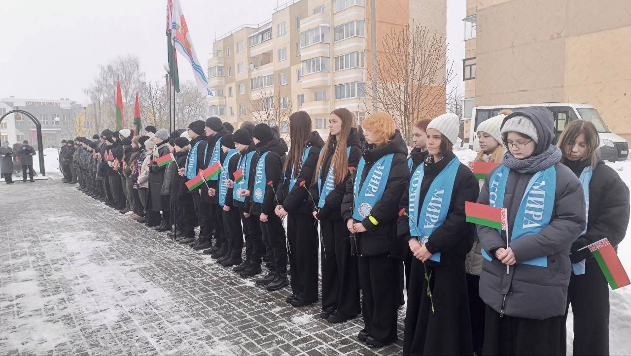 v-rayone-pochtili-pamyat-voinov-internatsionalistov_8