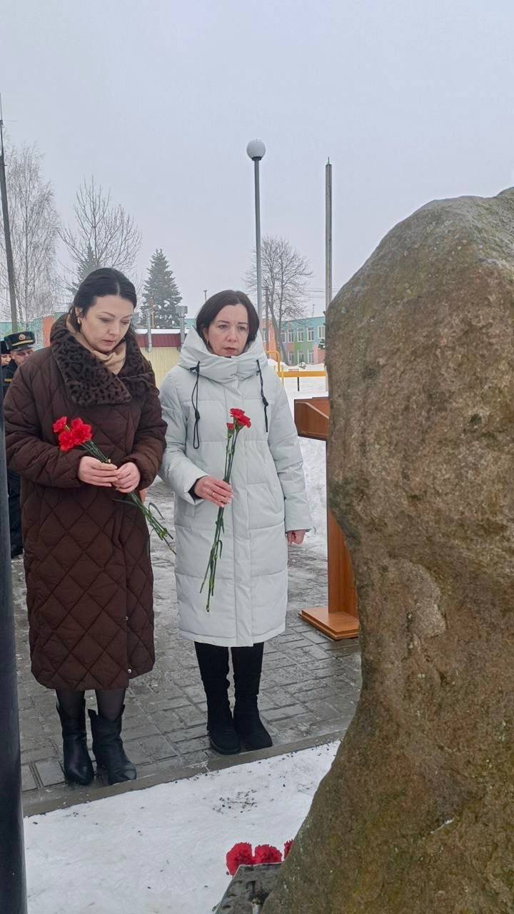 v-rayone-pochtili-pamyat-voinov-internatsionalistov_5