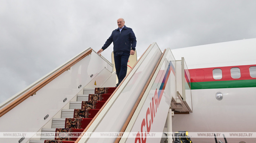 Лукашенко прибыл в Москву. Вечером в Кремле пройдут переговоры с Путиным по интеграционному пакету