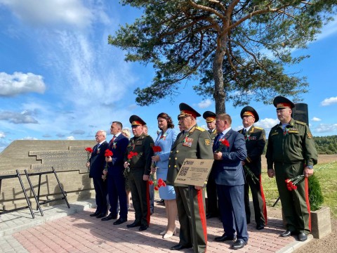 platnaja-medytsyna-i-ekspart-medytsynskix-paslug-u-axove-zdarouja-vitsebskaj-voblastsi-zadachy-patentsyjal-20546_1