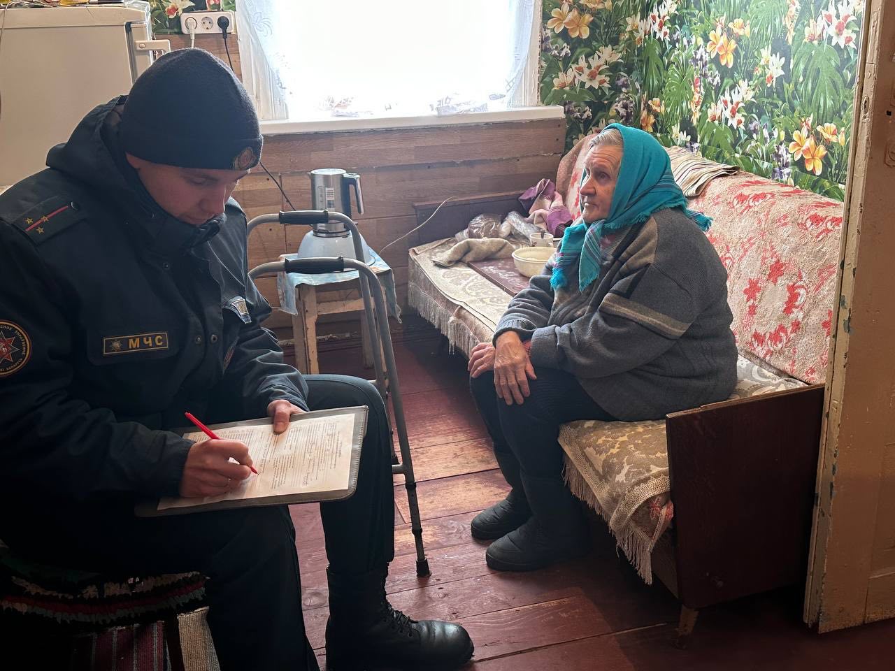 spasateli-proveli-v-ullskom-selsovete-profilakticheskie-meropriyatiya-dom-bez-pozhara_7