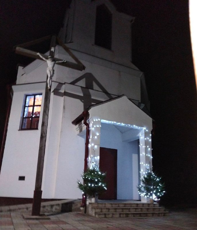 vigiliya-bozhaga-naradzhennya-adbylasya-kastsyele-svyatykh-pyatra-i-pa-la-beshankovichakh_0