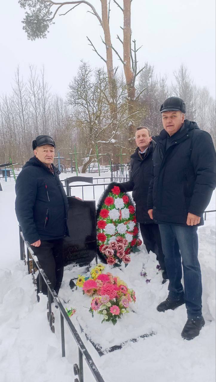 v-rayone-pochtili-pamyat-voinov-internatsionalistov_0