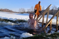 Понтонный мост в Бешенковичах из-за подъема воды в реке временно не работает