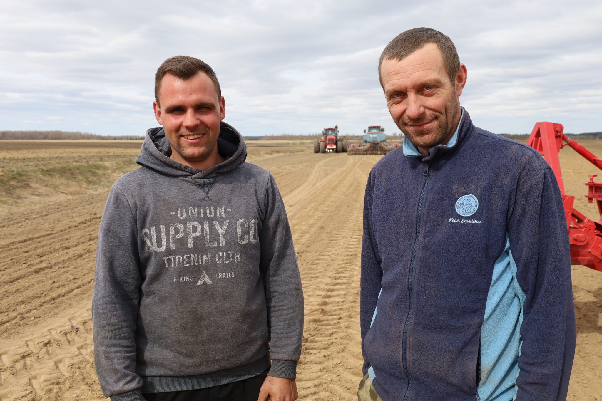 u-zat-aab-agra-navatar-zaseyana-645-gektara-yaravykh_1