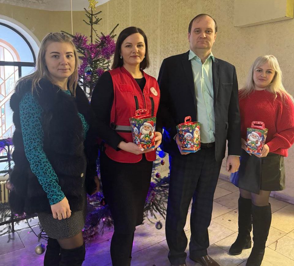 beshenkovichane-aktivno-prinimayut-uchastie-v-blagotvoritelnoy-kampanii-bkk-yelka-zhelaniy_6