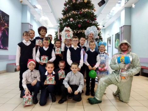 u-beshankovichakh-prayshla-rayennaya-dabrachynnaya-yelka_3