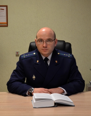 Приказом Генерального прокурора Республики Беларусь с 15 ноября 2017 г. на должность прокурора Бешенковичского района назначен юрист 1 класса Старченко Андрей Аркадьевич