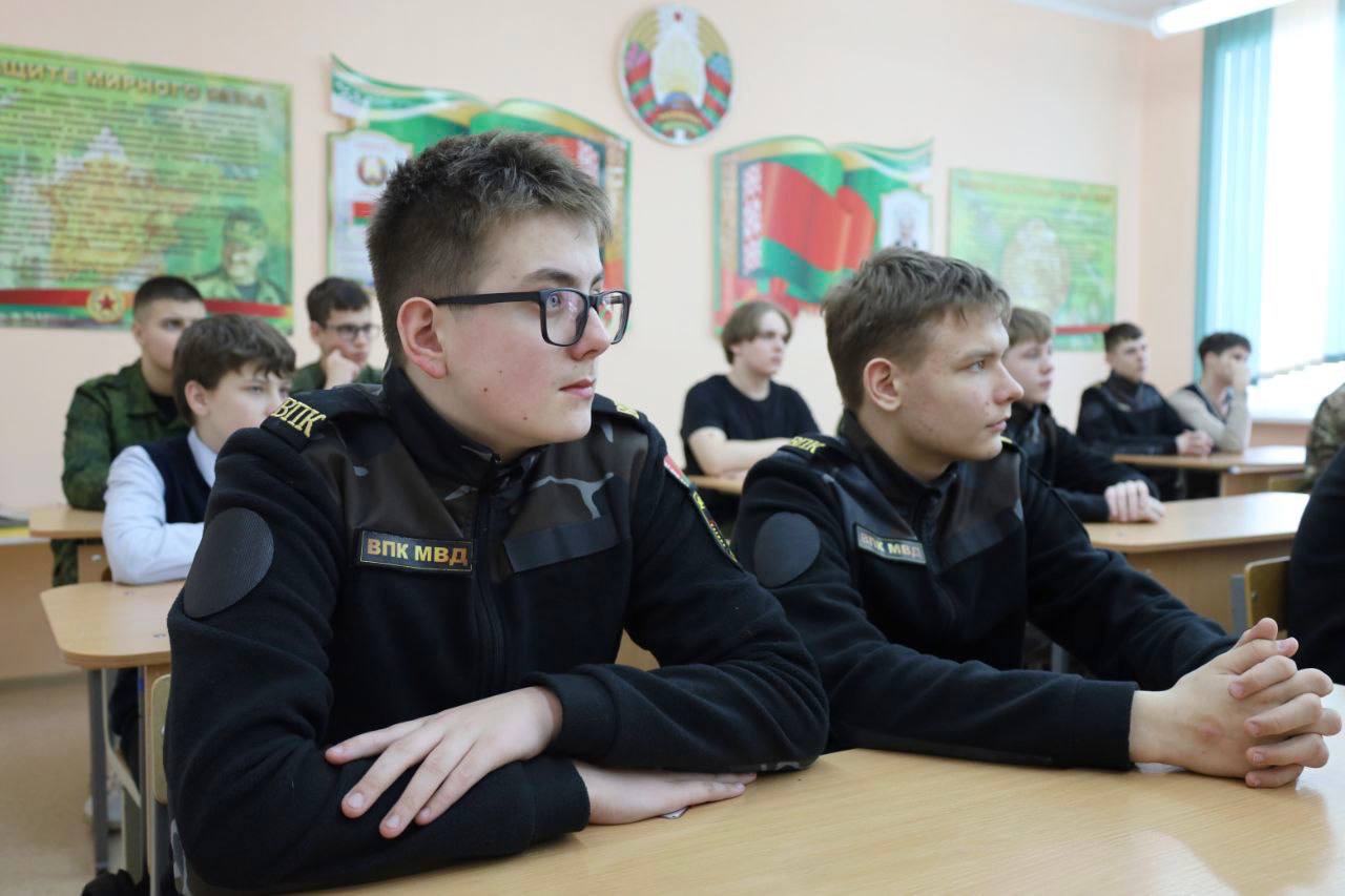 v-ssh-2-g-p-beshenkovichi-imeni-m-n-tkachenko-proshla-vstrecha-s-voinami-internatsionalistami_5