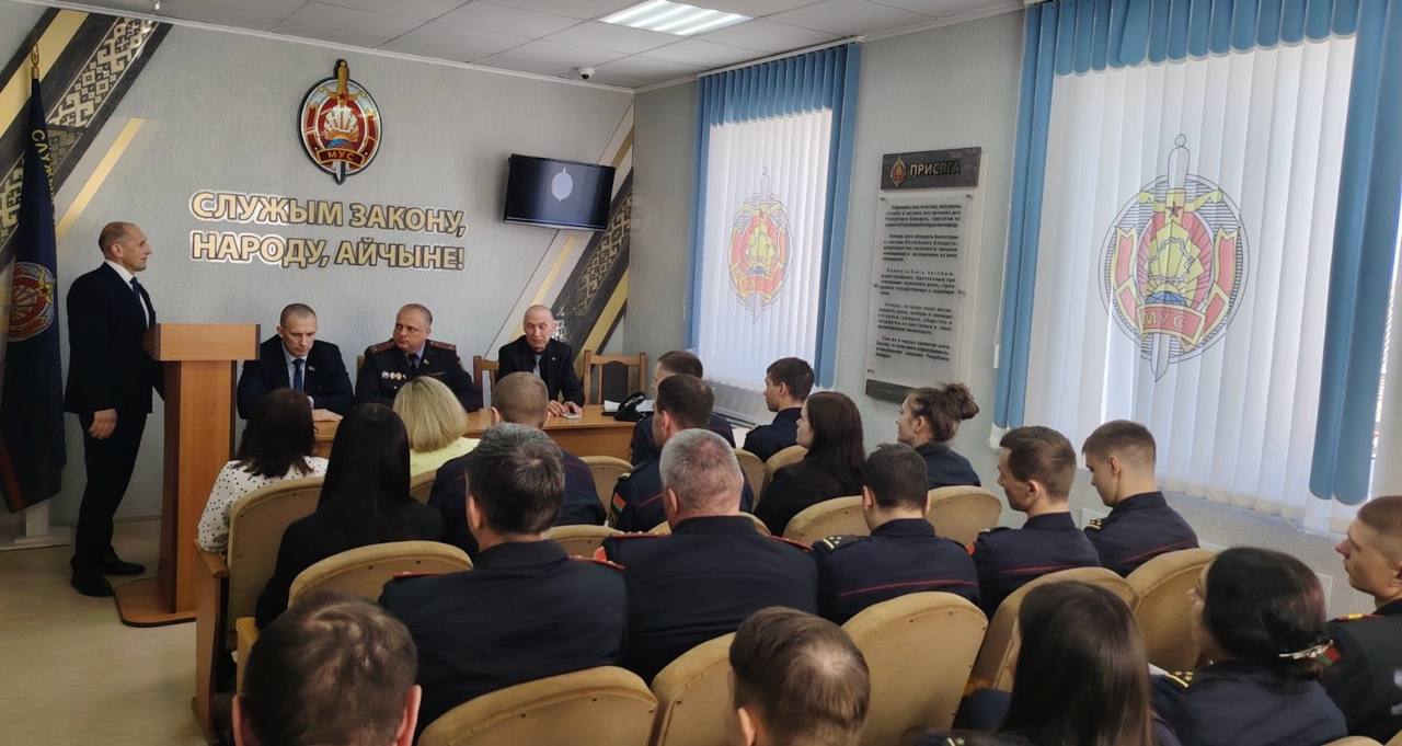 Чествование ветеранов райотдела милиции, принимавших участие в ликвидации последствий аварии на Чернобыльской АЭС, вчера прошло в Бешенковичах
