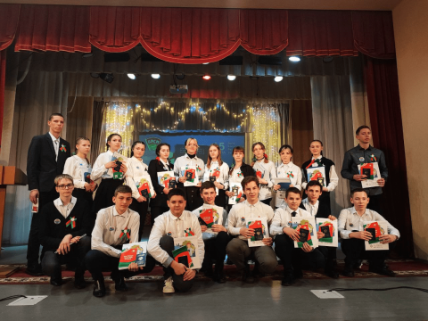 pershy-pashpart-u-dzen-kanstytutsyi-atrymali-78-yunykh-zhykharo-beshankovitskaga-rayena_0