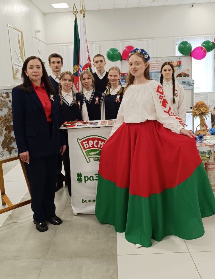 v-rayonnom-tsentre-kultury-otmetili-den-gosudarstvennykh-simvolov-respubliki-belarus_0