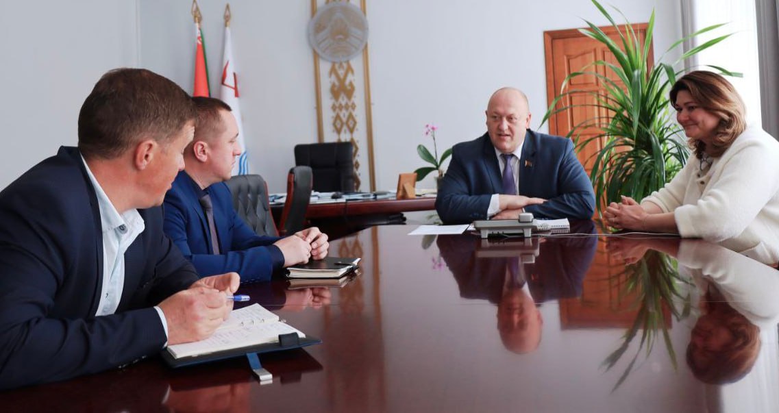 Бешенковичский район с рабочим визитом посетил управляющий делами Витебского облисполкома Игорь Кузнецов