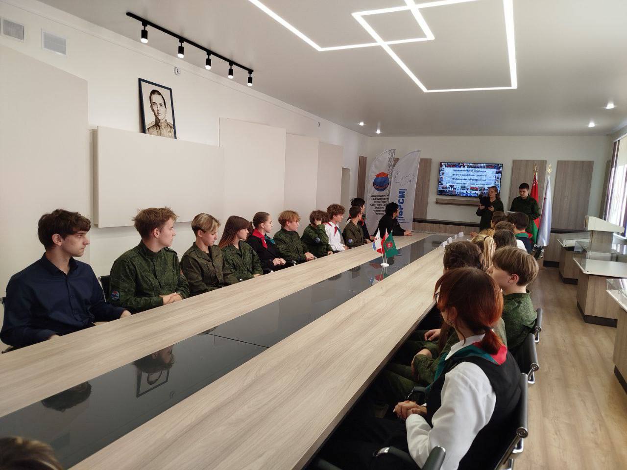 Бешенковичские пионеры вступили в ряды БРСМ