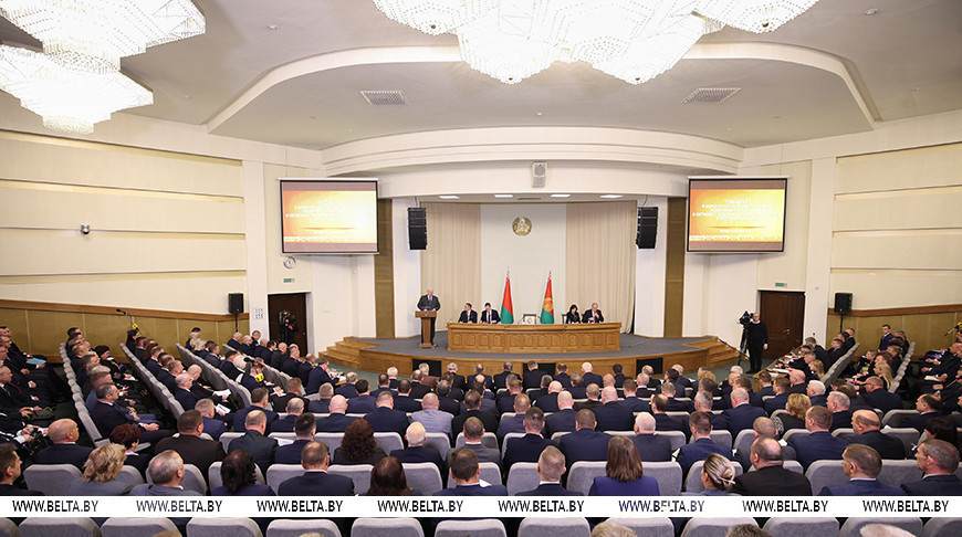 Lukashenko emphasizes importance of preserving Belarusian villages
