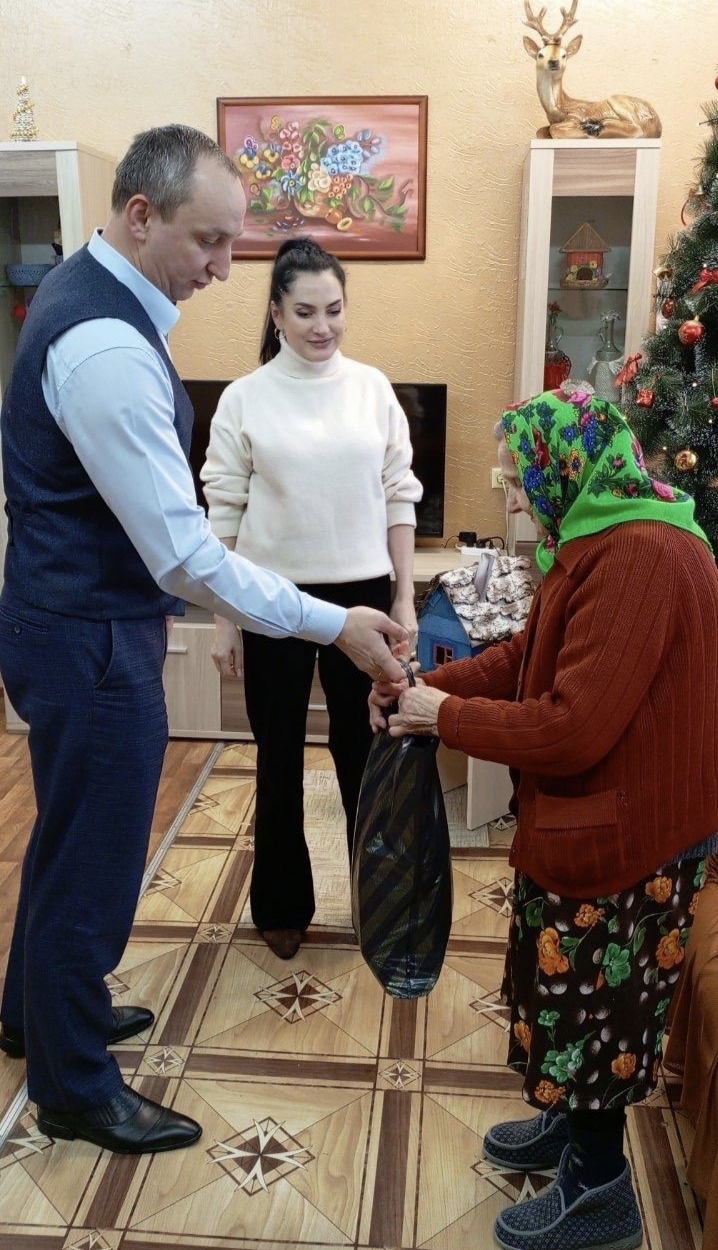 prokuratura-beshenkovichskogo-rayona-prinyala-uchastie-v-novogodnikh-blagotvoritelnykh-aktsiyakh_1