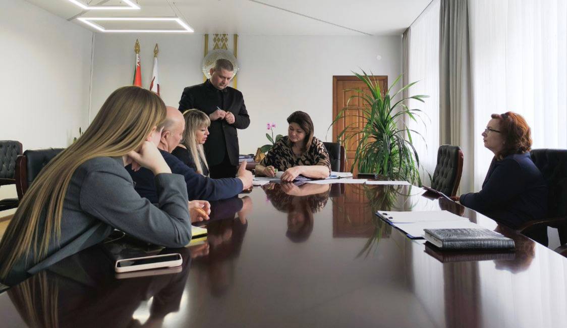 Личный прием граждан, юридических лиц и индивидуальных предпринимателей провела председатель райисполкома Галина Унукович