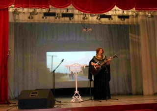 27 ноября 2019 г. в Бешенковичском районном центре
культуры состоялся концерт  Татьяны
Дашкевич «Пой, душа, пой»