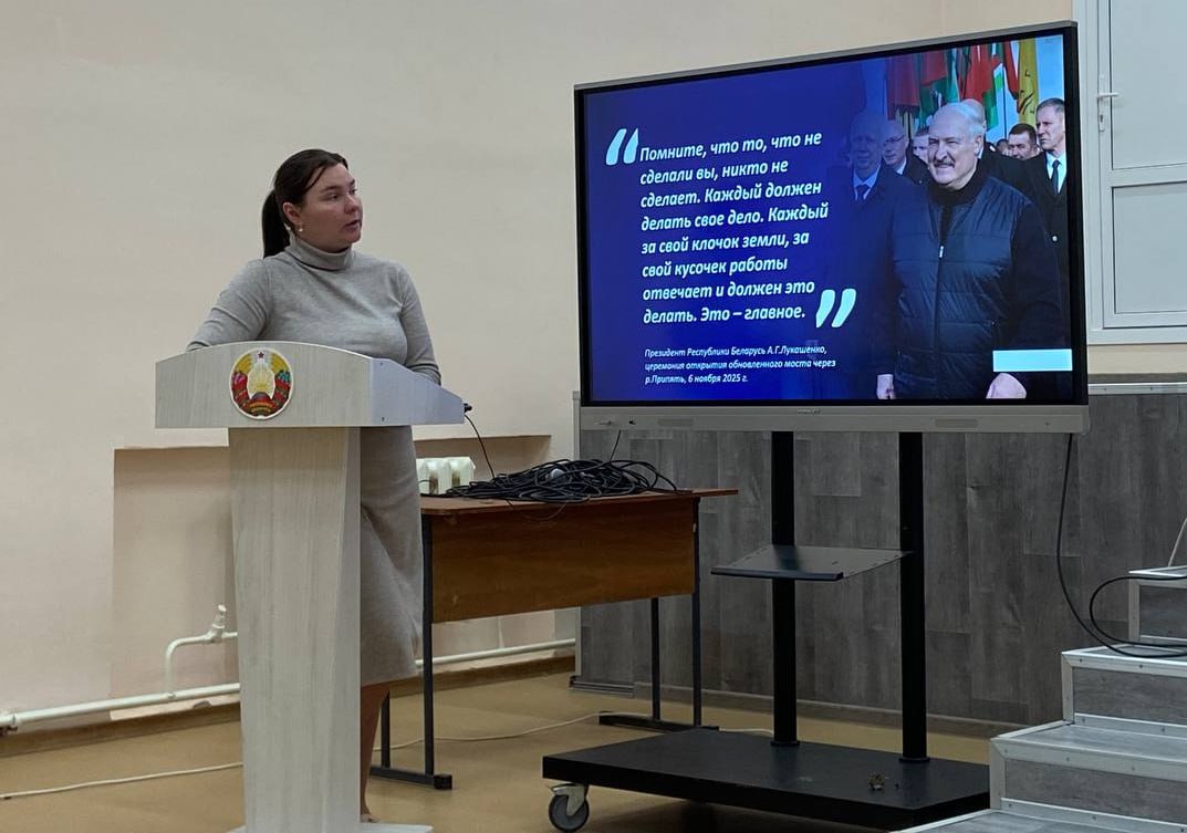 segodnya-v-trudovykh-kollektivakh-rayona-prokhodit-edinyy-den-informirovaniya-po-teme-pyatiletka-kach_3