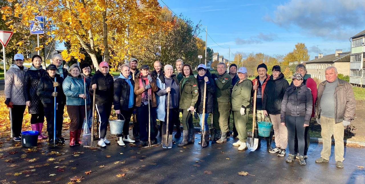 Жители Бешенковичского района присоединились к Единому дню озеленения