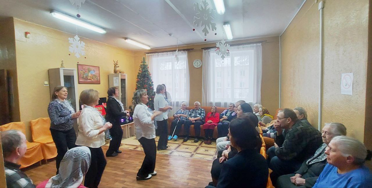 vchera-v-otdelenii-kruglosutochnogo-prebyvaniya-ttsson-tsarila-samaya-nastoyashchaya-prazdnichnaya-a_2