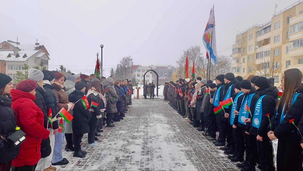 v-rayone-pochtili-pamyat-voinov-internatsionalistov_6