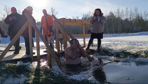 dlja-vypusknikou-shkol-beshankovitskaga-raena-prazvineu-aposhni-zvanok-20540_17